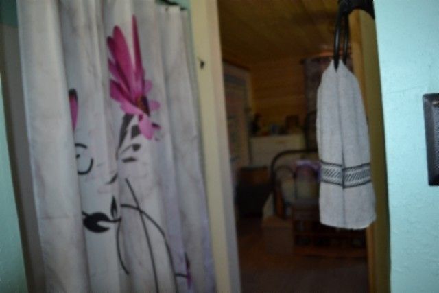 688 Boone Ridge Rd, Jamestown, TN 38556