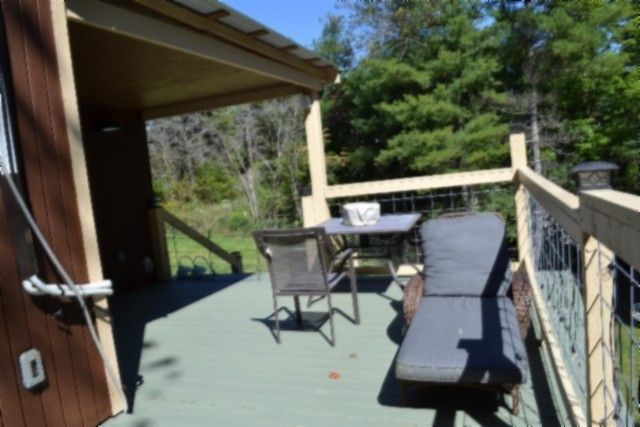 688 Boone Ridge Rd, Jamestown, TN 38556