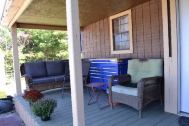 688 Boone Ridge Rd, Jamestown, TN 38556