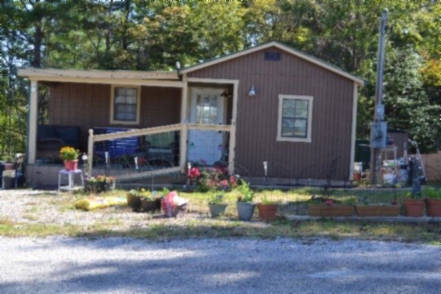 688 Boone Ridge Rd, Jamestown, TN 38556