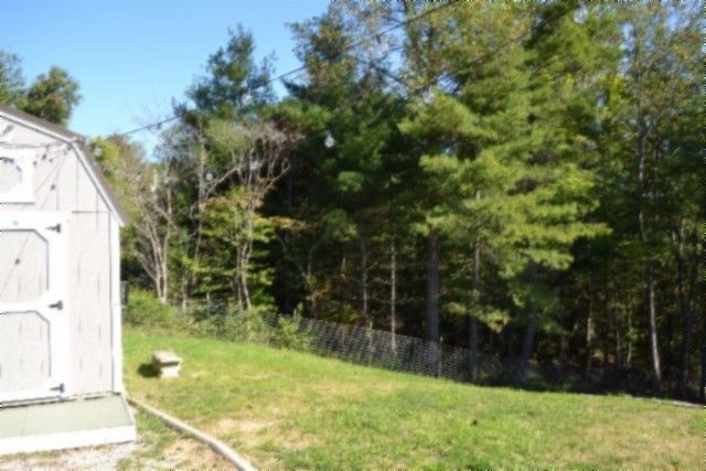 688 Boone Ridge Rd, Jamestown, TN 38556