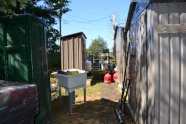 688 Boone Ridge Rd, Jamestown, TN 38556