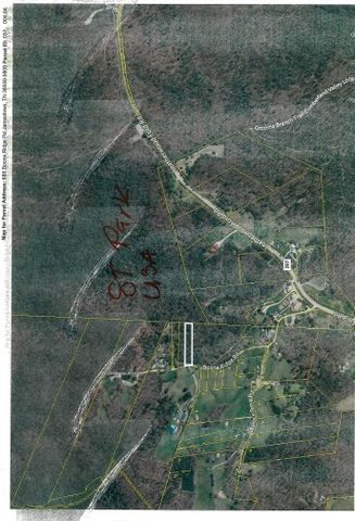 688 Boone Ridge Rd, Jamestown, TN 38556