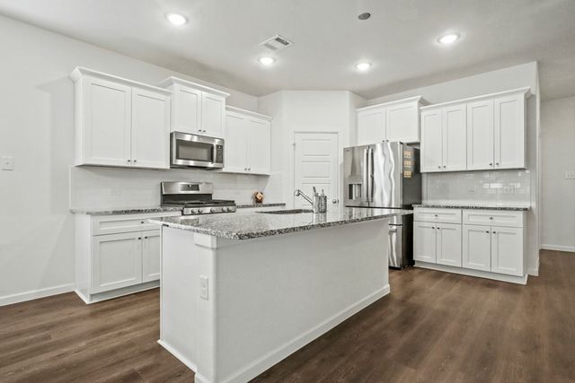 5321 Waterview Court, Haltom City, TX 76137