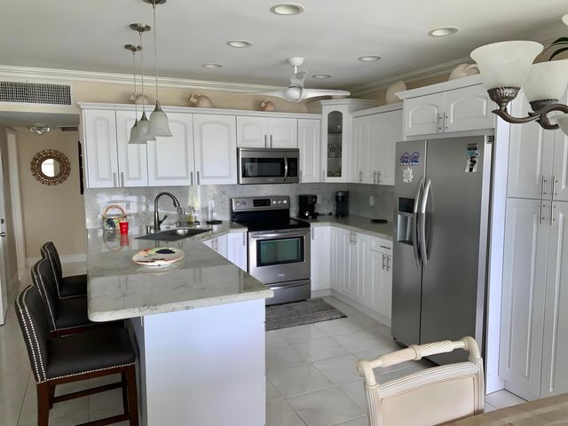 5200 NE 24th Terrace C303, Fort Lauderdale, FL 33308