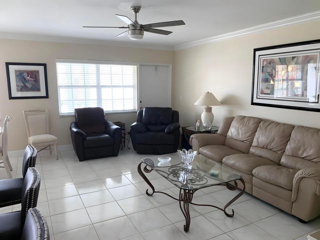 5200 NE 24th Terrace C303, Fort Lauderdale, FL 33308