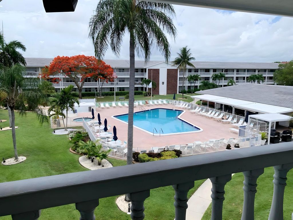 5200 NE 24th Terrace C303, Fort Lauderdale, FL 33308