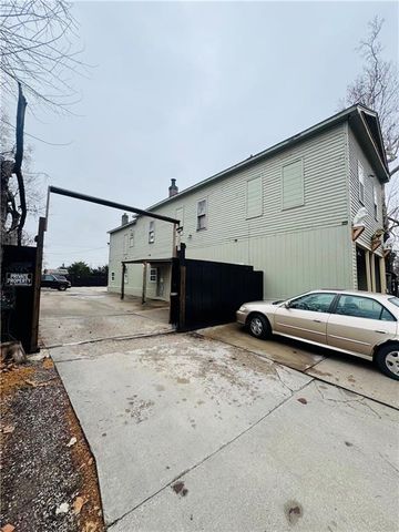 919 S 8th Street, Kansas City, KS 66105