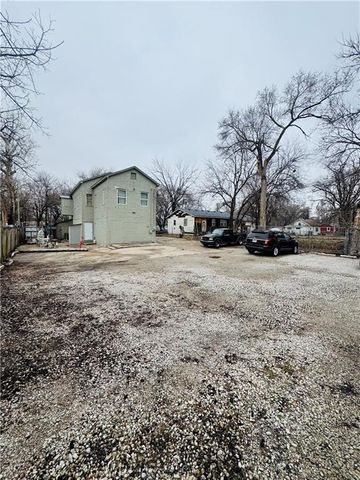 919 S 8th Street, Kansas City, KS 66105