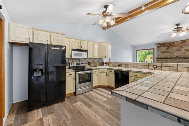210 Beaver Street, Brighton, MI 48116