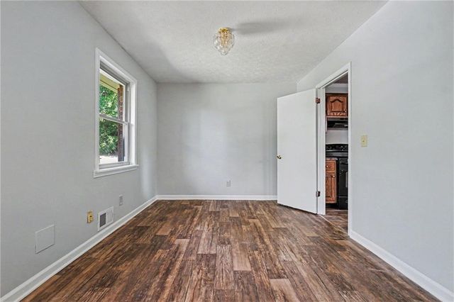 2913 Vogue Drive, Douglasville, GA 30134
