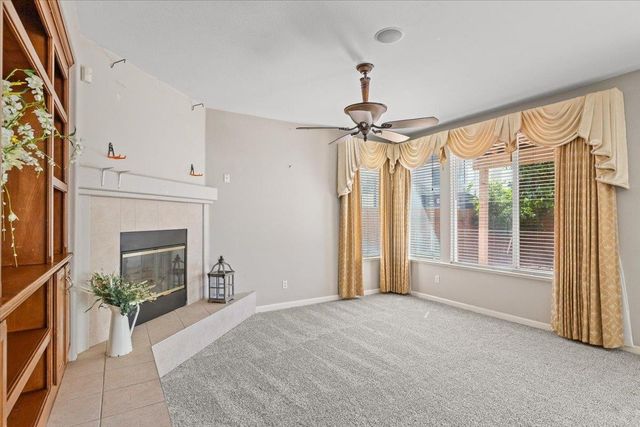 2050 Geneva Way, Manteca, CA 95337