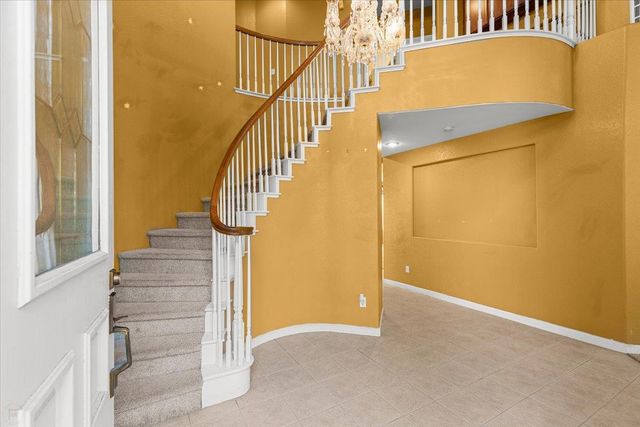 2050 Geneva Way, Manteca, CA 95337