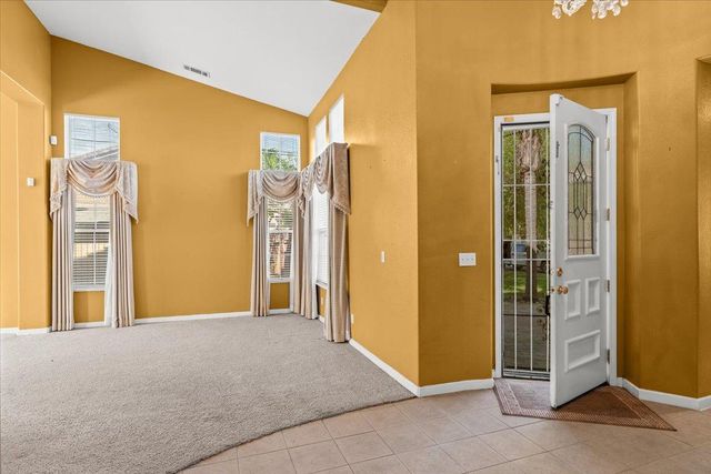 2050 Geneva Way, Manteca, CA 95337