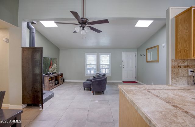 17090 S IRON SPRINGS Road, Munds Park, AZ 86017