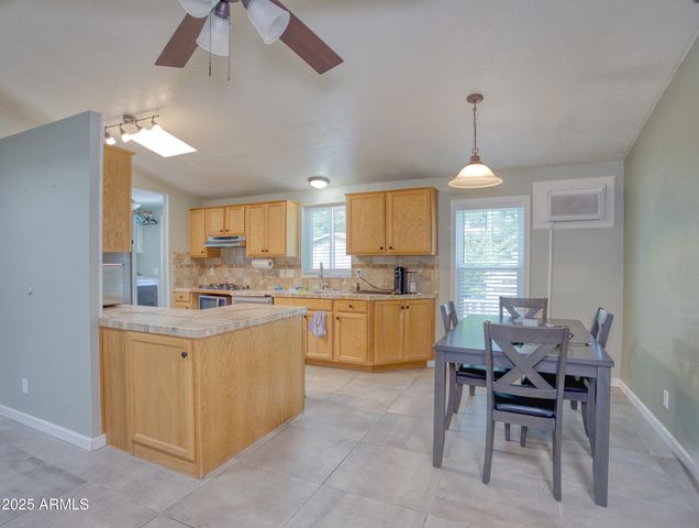 17090 S IRON SPRINGS Road, Munds Park, AZ 86017