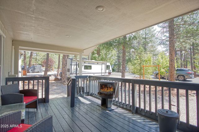 17090 S IRON SPRINGS Road, Munds Park, AZ 86017