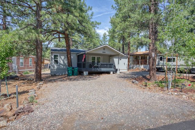 17090 S IRON SPRINGS Road, Munds Park, AZ 86017