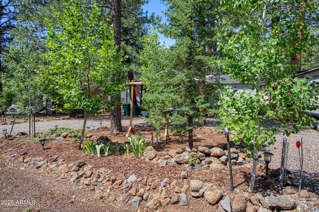 17090 S IRON SPRINGS Road, Munds Park, AZ 86017