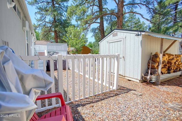 17090 S IRON SPRINGS Road, Munds Park, AZ 86017