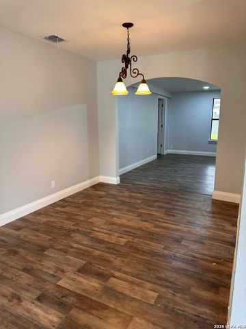 139 SAVANNAH DR, San Antonio, TX 78213