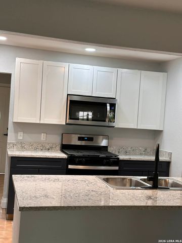 139 SAVANNAH DR, San Antonio, TX 78213