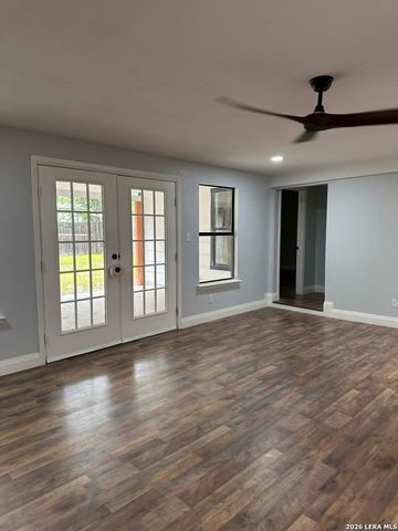 139 SAVANNAH DR, San Antonio, TX 78213