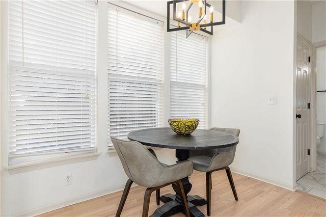 15457 W 155th Terrace, Olathe, KS 66062