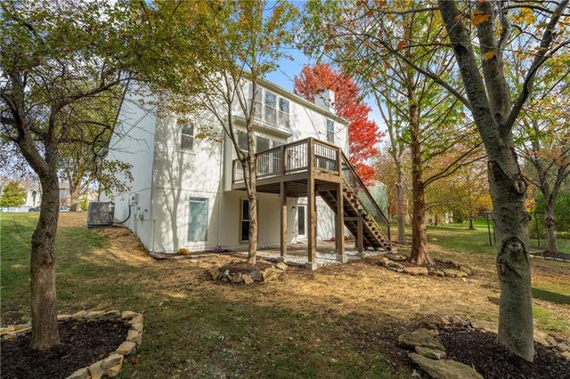 15457 W 155th Terrace, Olathe, KS 66062