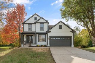 15457 W 155th Terrace, Olathe, KS 66062