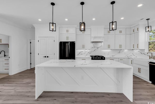 1101 Cycad Dr., Myrtle Beach, SC 29579