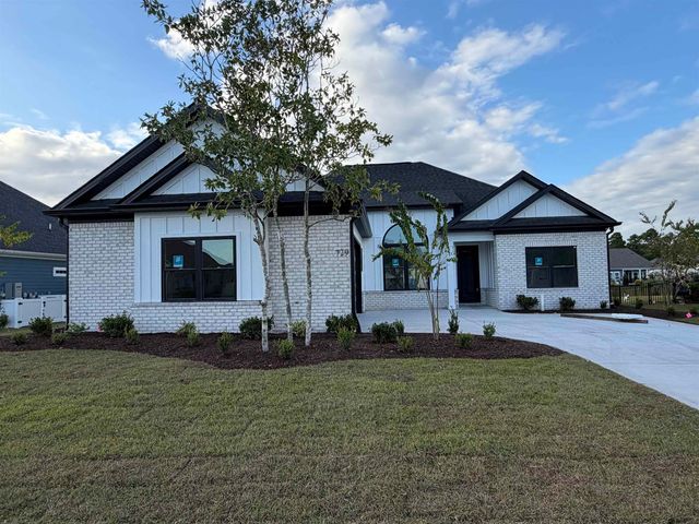 1101 Cycad Dr., Myrtle Beach, SC 29579