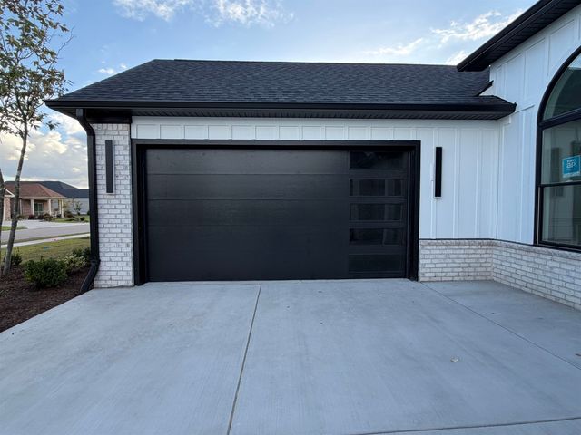 1101 Cycad Dr., Myrtle Beach, SC 29579