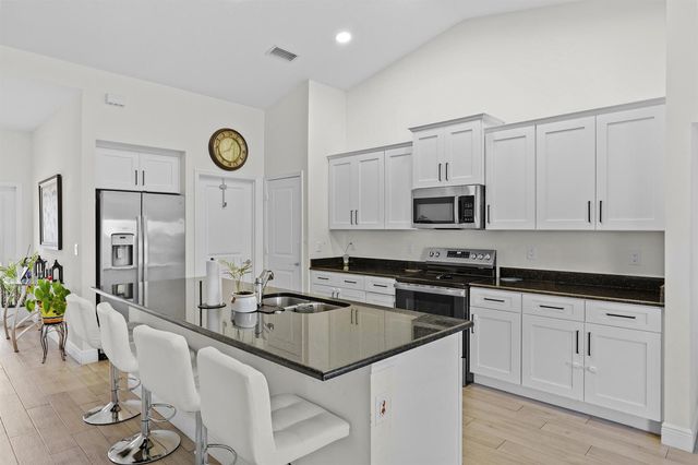 1049 SW Paar Drive, Port St. Lucie, FL 34953