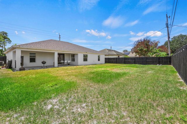 1049 SW Paar Drive, Port St. Lucie, FL 34953