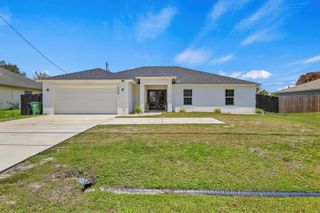 1049 SW Paar Drive, Port St. Lucie, FL 34953
