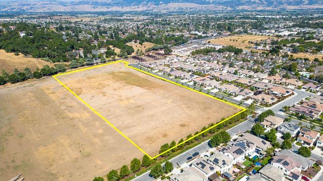 0 Hecker Pass Highway, Gilroy, CA 95020