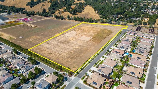 0 Hecker Pass Highway, Gilroy, CA 95020