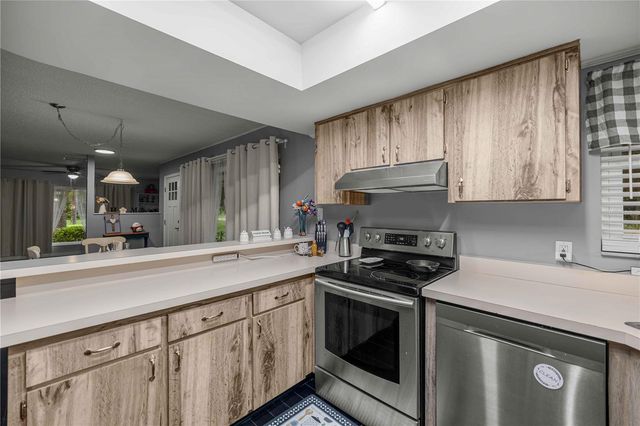 13750 105 PLACE SW, Dunnellon, FL 34432
