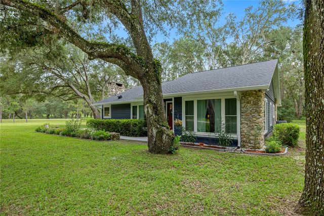 13750 105 PLACE SW, Dunnellon, FL 34432