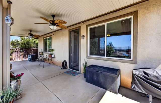 38539 Divot, Beaumont, CA 92223