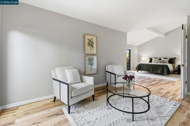 285 Claudia Ct, Moraga, CA 94556