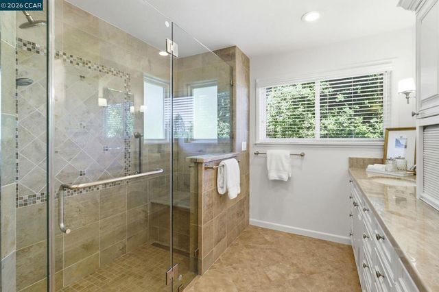 285 Claudia Ct, Moraga, CA 94556