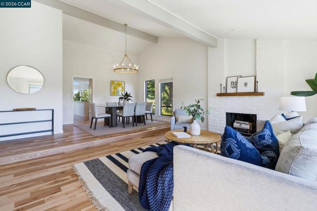 285 Claudia Ct, Moraga, CA 94556