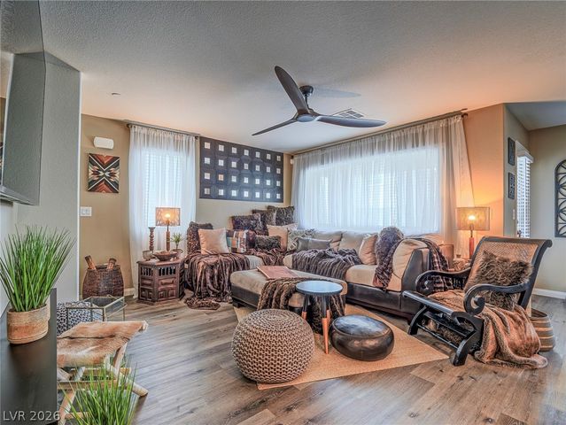 7002 Midnight Bronze Street, North Las Vegas, NV 89086