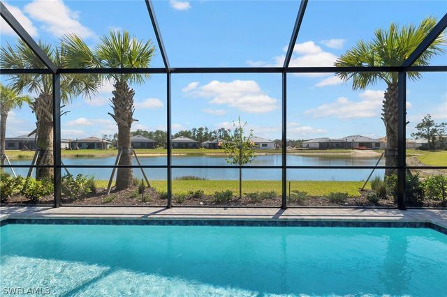 1854 Amador CT, Naples, FL 34120