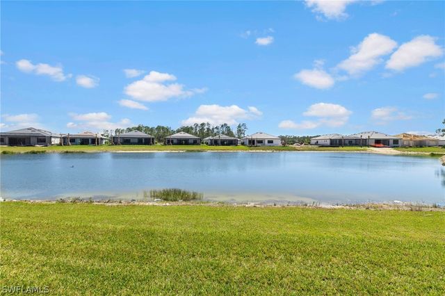 1854 Amador CT, Naples, FL 34120