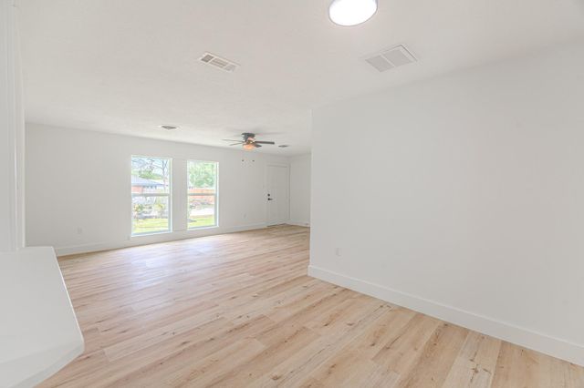 1905 Tennessee Street, Baytown, TX 77520