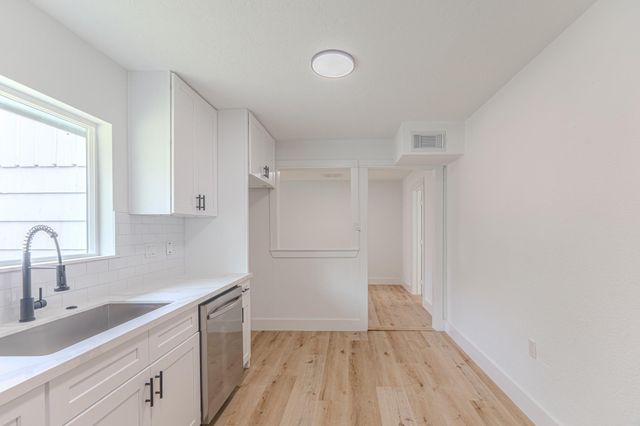 1905 Tennessee Street, Baytown, TX 77520