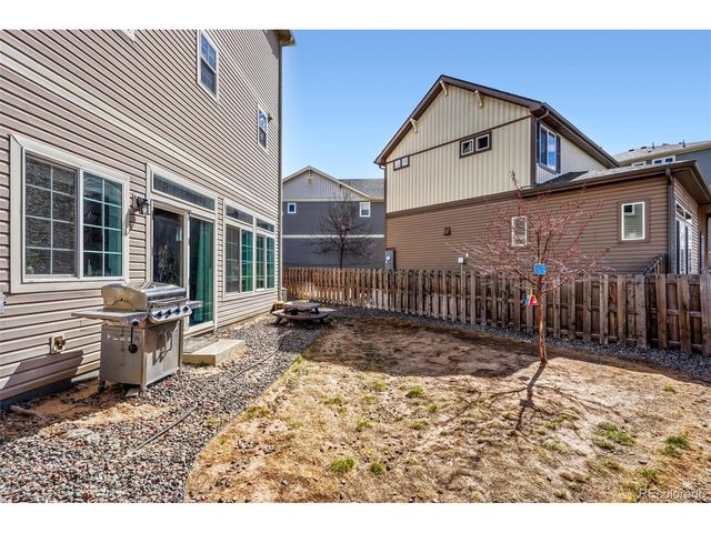 26168 E Maple Dr, Aurora, CO 80018